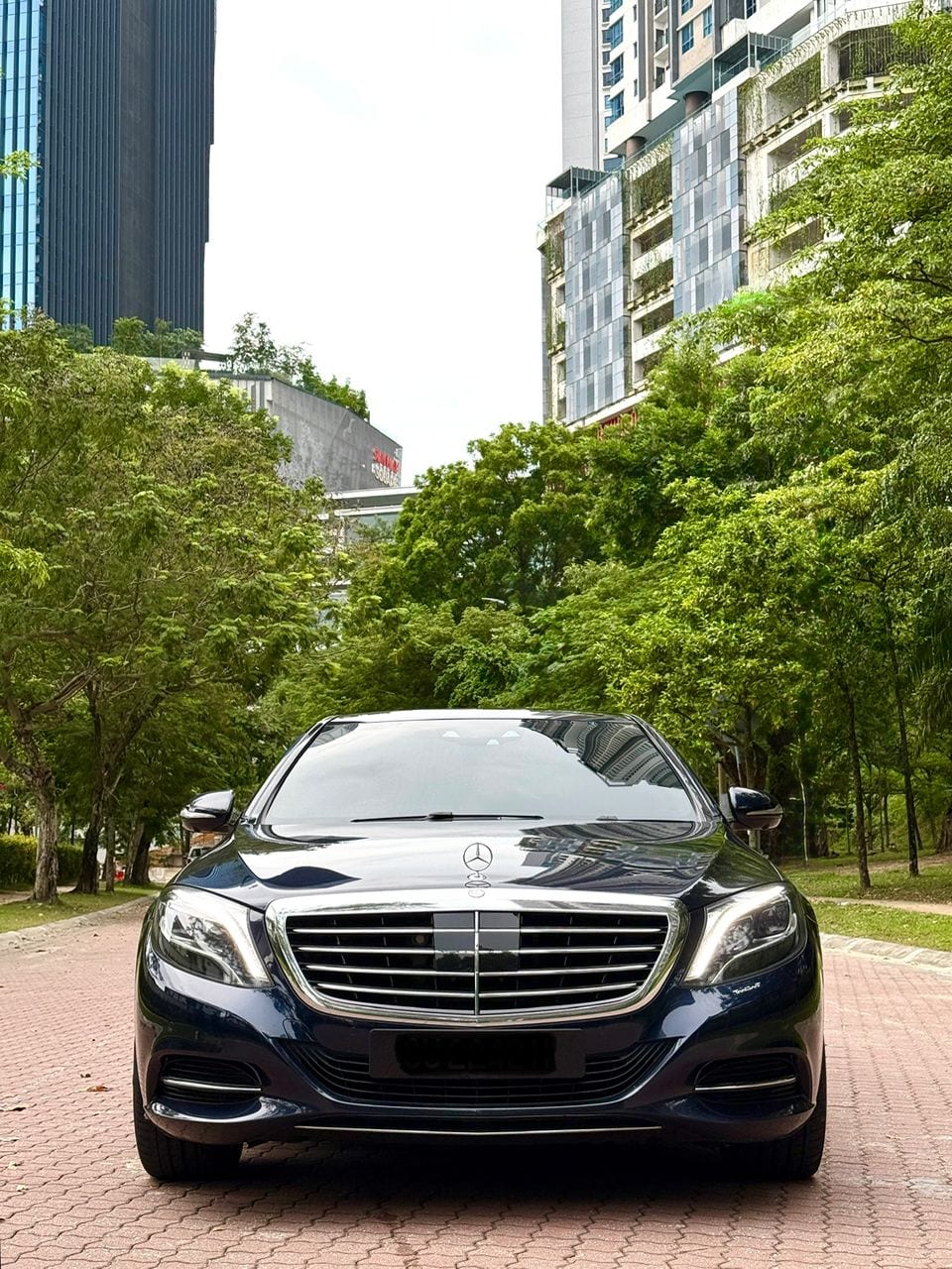 Mercedes-Benz S400 H rental Malaysia — photo 1