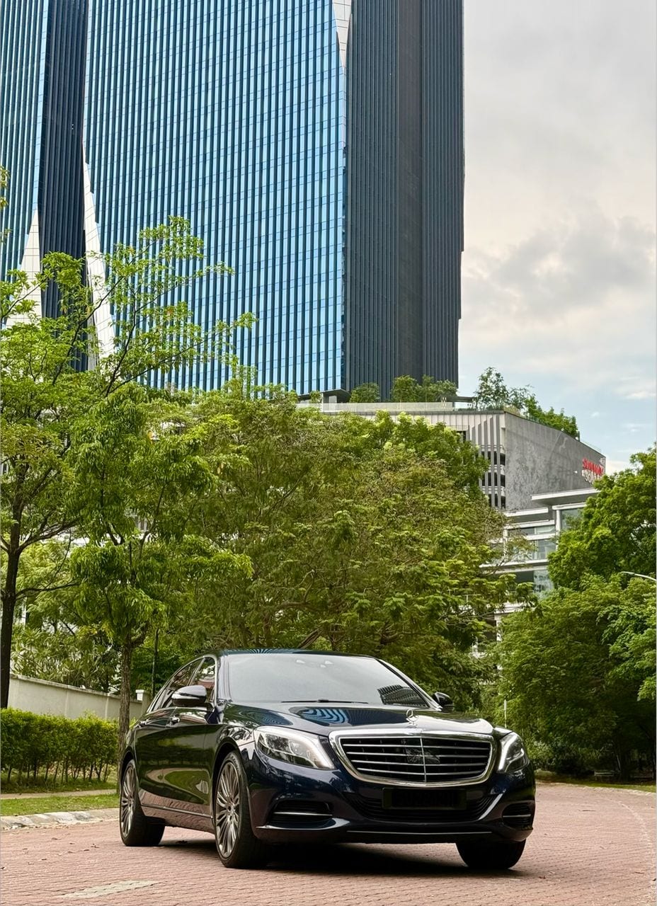 Mercedes-Benz S400 H rental Malaysia — photo 2